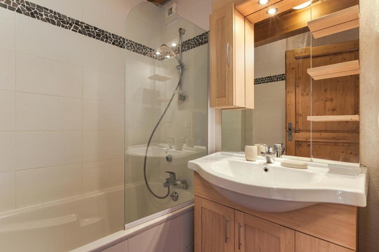 Chateau - Charming Apartment In The City Center With 3 Bedrooms - By Cozee Rentals Сен-Жерве-Ле-Бэн Экстерьер фото